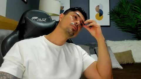 adam clarke online show from 24, 3, 2026