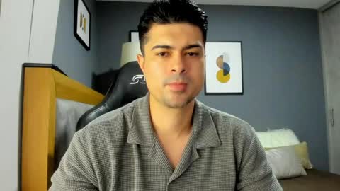 adam clarke online show from 15, 4, 2026