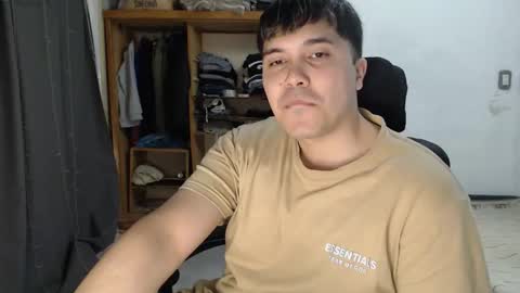 Snapshot of alexriversx chatting on 12, 4, 2026 Alexander online show from 12, 4, 2026