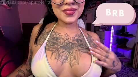 Snapshot of apurple_tulip chatting on 5, 4, 2026 online show from 5, 4, 2026