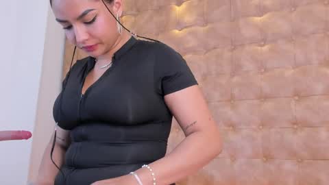 Snapshot of ariana_morelly chatting on 14, 4, 2026 ARIANA MORELLY online show from 14, 4, 2026