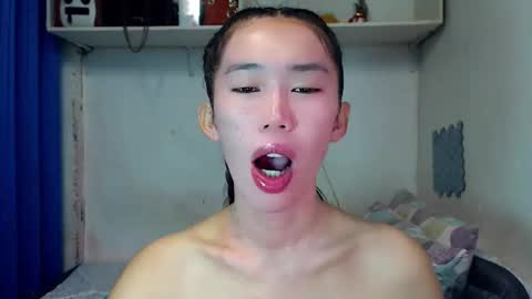 Snapshot of asianqt19 chatting on 16, 11, 2025 J A D E online show from 16, 11, 2025