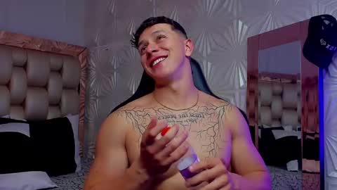 astonhills online show from 10, 1, 2025