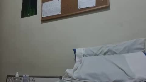 Snapshot of bigbearhector chatting on 14, 3, 2026 BigBearXXX online show from 14, 3, 2026