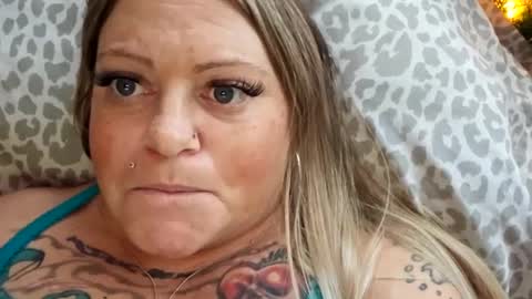 Snapshot of bigblueeyesmomma chatting on 2, 12, 2024 Tiffany online show from 2, 12, 2024