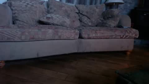 bigwoodman831 online show from 11, 4, 2026