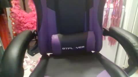 Snapshot of briny2021 chatting on 10, 1, 2025 Briny online show from 10, 1, 2025