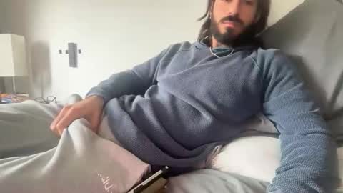 Sebastian online show from 5, 4, 2026