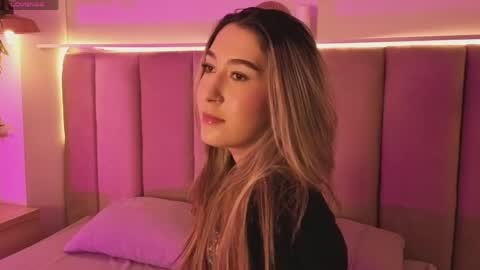 Snapshot of camila_velvet chatting on 15, 4, 2026 Camila online show from 15, 4, 2026