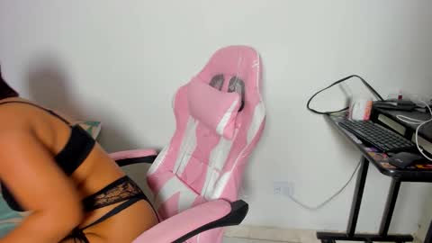 Snapshot of cata_bloom chatting on 10, 2, 2026 cata bloom online show from 10, 2, 2026