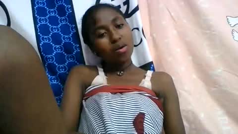 Snapshot of chantale483461 chatting on 14, 3, 2026 chantale483461 online show from 14, 3, 2026