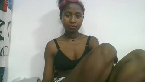 Snapshot of chantale483461 chatting on 25, 3, 2026 chantale483461 online show from 25, 3, 2026