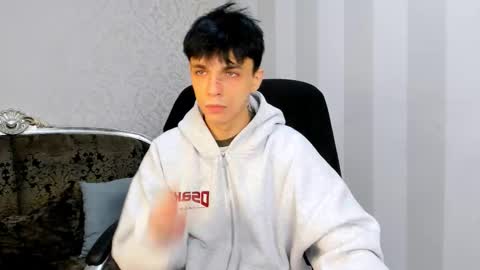 Snapshot of clarkbev chatting on 3, 3, 2026 Clark online show from 3, 3, 2026