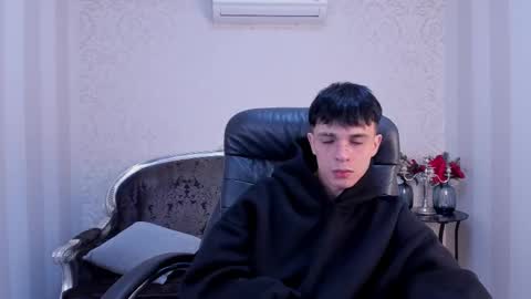 Snapshot of clarkbev chatting on 12, 3, 2026 Clark online show from 12, 3, 2026