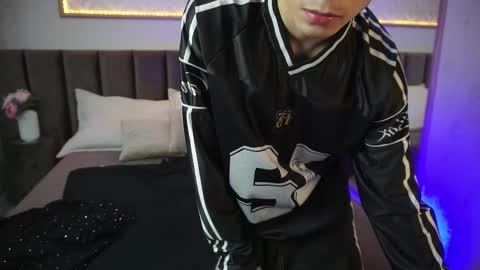 Snapshot of clarkbev chatting on 18, 3, 2026 Clark online show from 18, 3, 2026