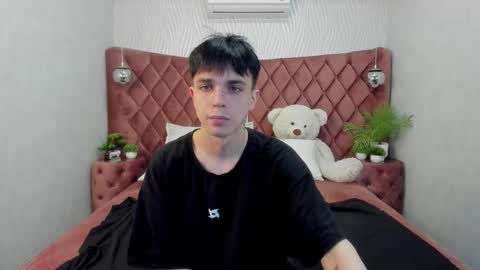 Snapshot of clarkbev chatting on 26, 3, 2026 Clark online show from 26, 3, 2026