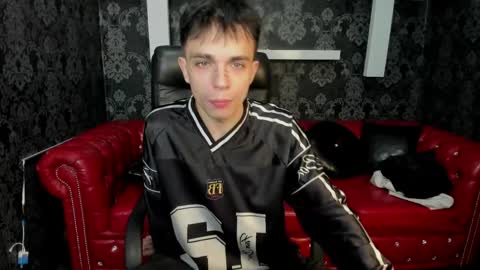 Snapshot of clarkbev chatting on 2, 4, 2026 Clark online show from 2, 4, 2026