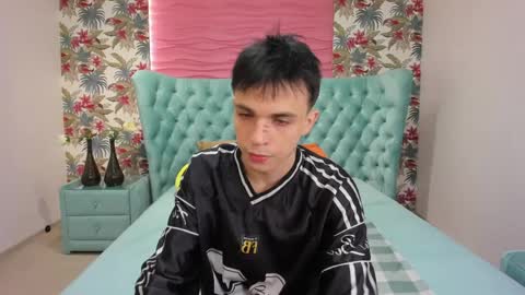 Snapshot of clarkbev chatting on 4, 4, 2026 Clark online show from 4, 4, 2026