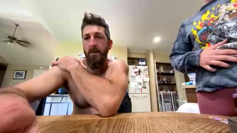 Snapshot of creeksidecouple chatting on 5, 4, 2026 Creeksidecouple online show from 5, 4, 2026