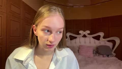 Snapshot of doreathagustave chatting on 29, 3, 2026 Anika online show from 29, 3, 2026