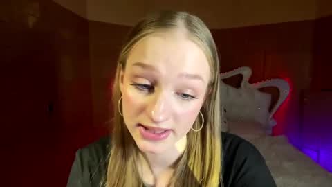 Snapshot of doreathagustave chatting on 4, 4, 2026 Anika online show from 4, 4, 2026