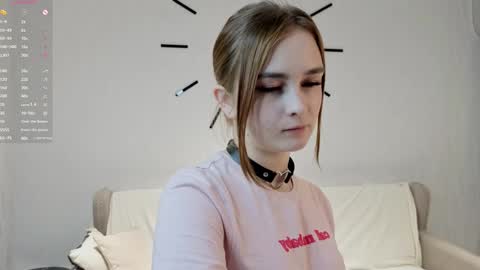 Snapshot of eartharaybourn chatting on 9, 4, 2026 Jess online show from 9, 4, 2026