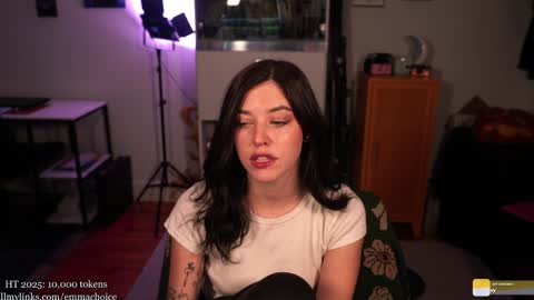 Snapshot of emmachoice chatting on 2, 12, 2025 emmachoice online show from 2, 12, 2025