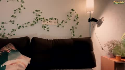 Snapshot of emmie_blush chatting on 9, 4, 2026 Emily online show from 9, 4, 2026