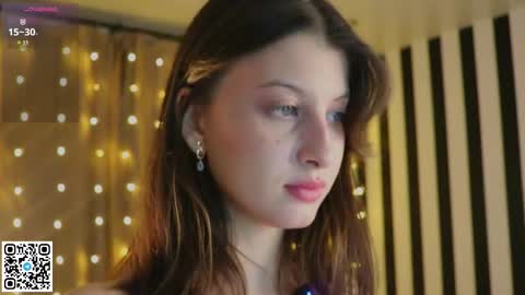 Snapshot of ethalhatchell chatting on 2, 12, 2025 Elsa online show from 2, 12, 2025