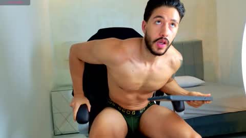 Snapshot of evans_opry1 chatting on 8, 3, 2026 E V A N S online show from 8, 3, 2026