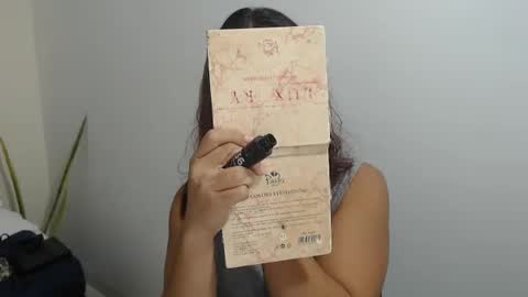 evarodriguez_ online show from 16, 9, 2025