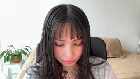 Gianna Lee online show from 15, 4, 2026