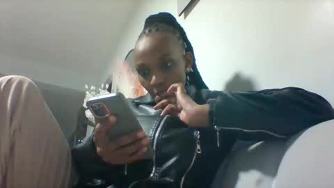 goldenmusexo online show from 11, 4, 2026