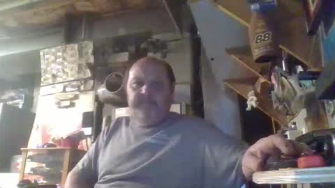 Snapshot of handiemanhere chatting on 7, 4, 2026 naked man online show from 7, 4, 2026