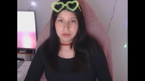 lady online show from 16, 4, 2026