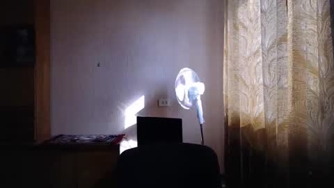 Snapshot of hettysouressx chatting on 15, 4, 2026 HettySouressx online show from 15, 4, 2026