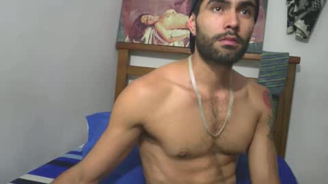 Snapshot of hideonbush051 chatting on 9, 2, 2026 hideonbush online show from 9, 2, 2026