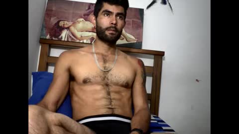 Snapshot of hideonbush051 chatting on 9, 3, 2026 hideonbush online show from 9, 3, 2026