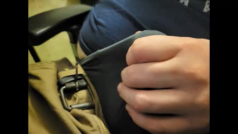 Snapshot of hornynpa chatting on 2, 4, 2026 Say hi if horny online show from 2, 4, 2026