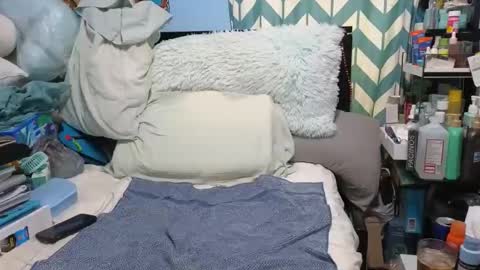 IAmIssac - Issac Dimitri online show from 1, 2, 2026