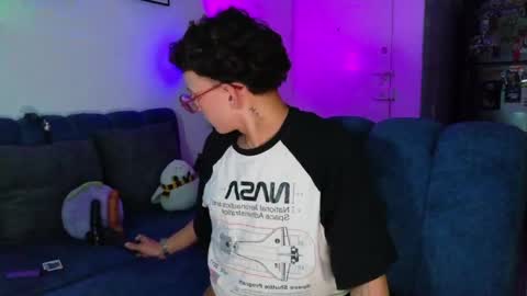 ian  online show from 16, 4, 2026