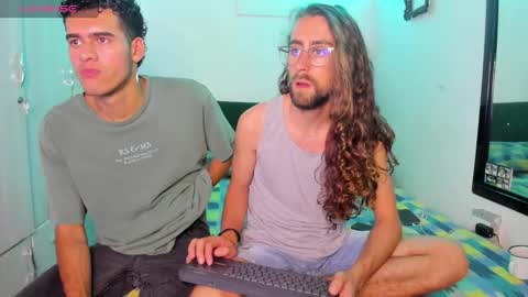 Snapshot of jean_and_paulxl chatting on 1, 3, 2026 JEAN PAUL online show from 1, 3, 2026