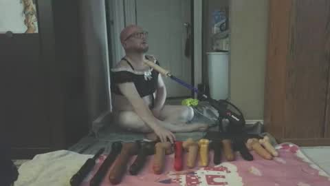 Snapshot of jghosty69 chatting on 16, 4, 2026 Nasty Cumslut online show from 16, 4, 2026