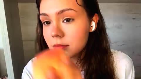 Snapshot of jodeesolarz chatting on 18, 3, 2026 Mila online show from 18, 3, 2026