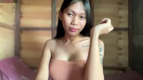 Its me Cora online show from 13, 4, 2026