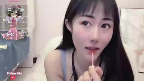 kiki_loveu online show from 3, 3, 2025