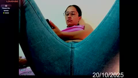 Snapshot of lady_jhana chatting on 20, 10, 2025 Jhana online show from 20, 10, 2025