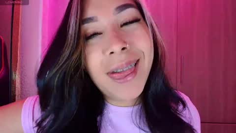 Snapshot of leahtemptation chatting on 19, 3, 2026 leah online show from 19, 3, 2026