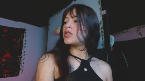 lil angel7 online show from 8, 4, 2026