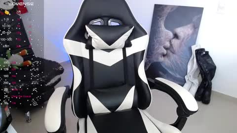 Snapshot of little_amy__ chatting on 11, 3, 2026 Amelie online show from 11, 3, 2026